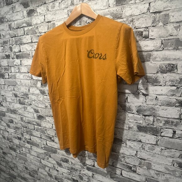 EUC Coors Women's Bull Graphic T-Shirt Size Medium - Picture 2 of 9